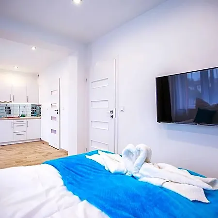 Aparthotel Adonis 3*