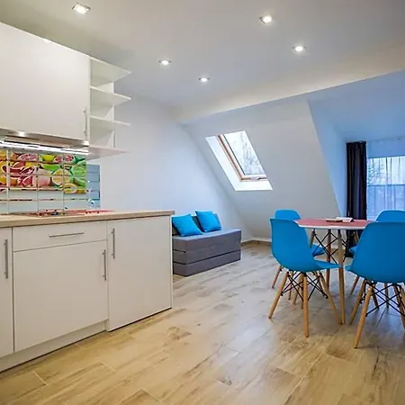 Aparthotel Adonis 3*