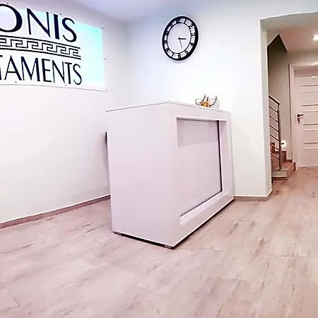 Aparthotel Adonis