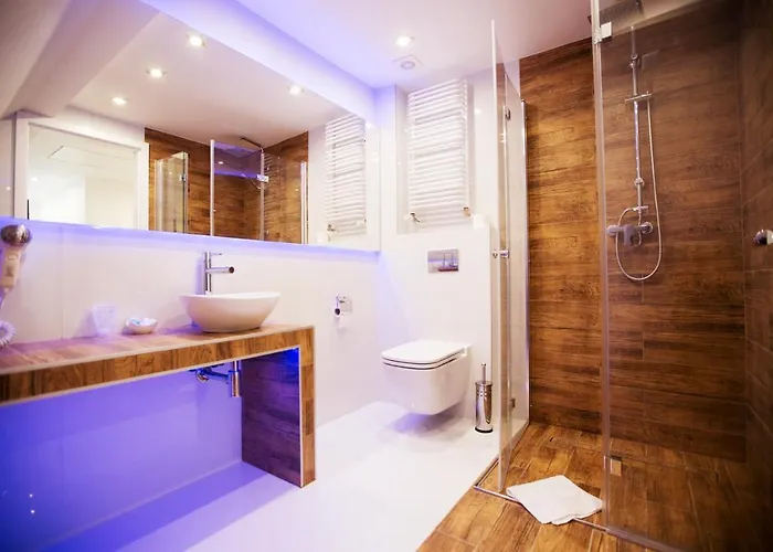 Lejlighedshotel Adonis 3*