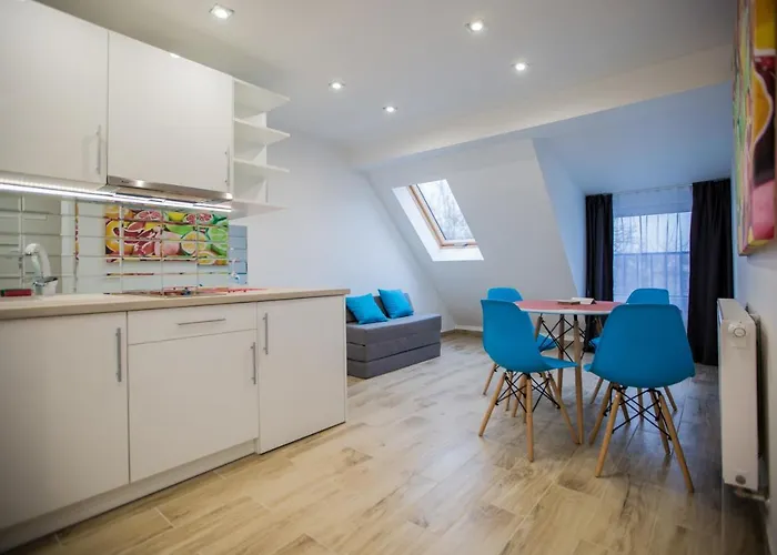 Hotel apartamentowy Adonis